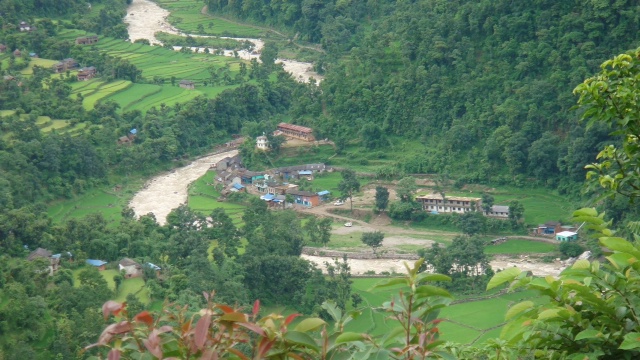 बाग्लुङ काँडेवासको उच्च माविका लागि पूर्व बिद्यार्थीले संकलन गरे ९ लाख रुपैयाँ